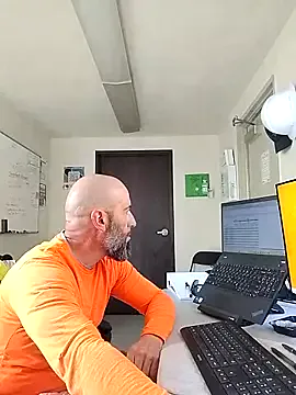 mikeystrong Image 3