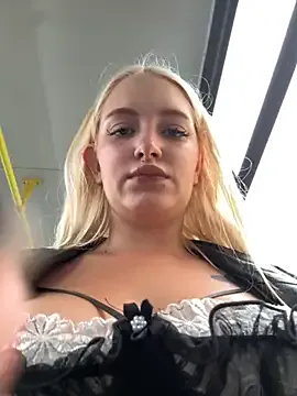xxxharmonyyy – webcam model profile photo Image 18