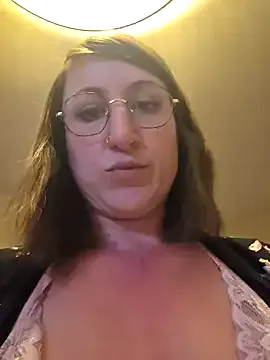 Cekun – webcam model profile photo Image 2