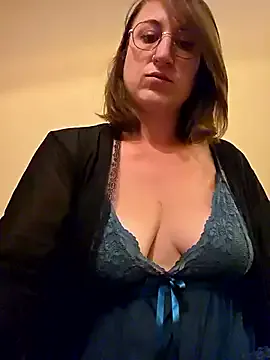 Cekun – webcam model profile photo Image 6