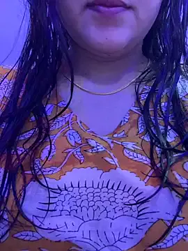 TyleneBuck – webcam model profile photo Image 10