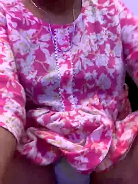 TyleneBuck – webcam model profile photo Image 14