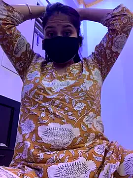 TyleneBuck – webcam model profile photo Image 15