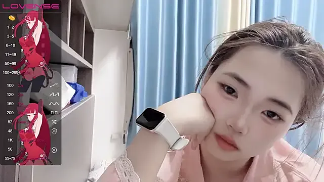 Loli_Belle – webcam model profile photo Image 4