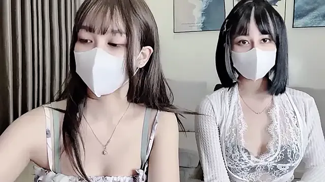 British_EmJess – webcam model profile photo Image 18