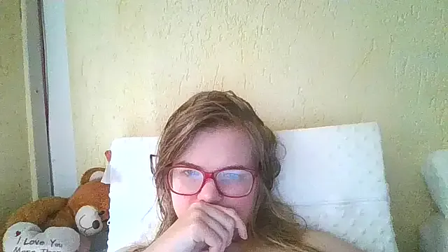 SelennaMoon – webcam model profile photo Image 12