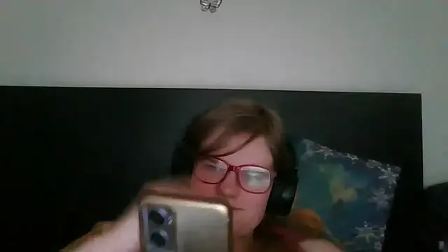 SelennaMoon – webcam model profile photo Image 5