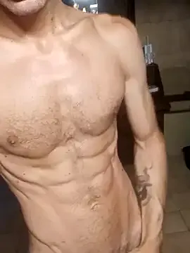 SelennaMoon – webcam model profile photo Image 6