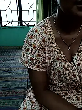 pinkys-slave – webcam model profile photo Image 9