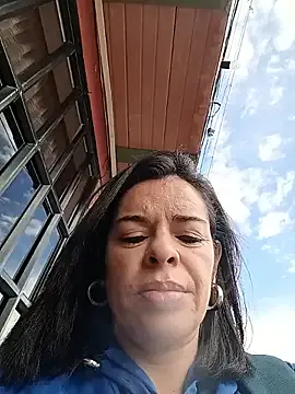 Ellalouisee89 – webcam model profile photo Image 12