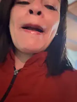 Ellalouisee89 – webcam model profile photo Image 17