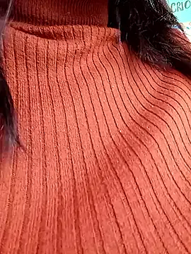 Ellalouisee89 – webcam model profile photo Image 4