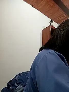 Ellalouisee89 – webcam model profile photo Image 9