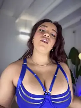 Taly1974 – webcam model profile photo Image 6