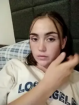 Valeriajade – webcam model profile photo Image 5