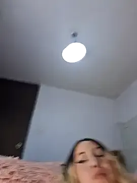 KamaFeels – webcam model profile photo Image 14