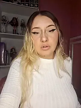 KamaFeels – webcam model profile photo Image 16