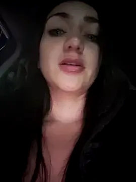 ChilimDvoem – webcam model profile photo Image 3