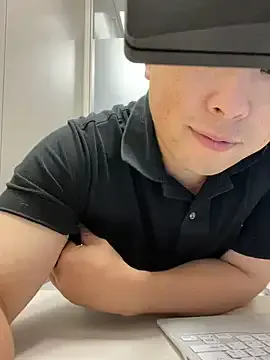 KamaFeels – webcam model profile photo Image 11