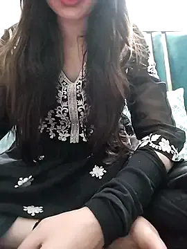 Zipper1970 – webcam model profile photo Image 17