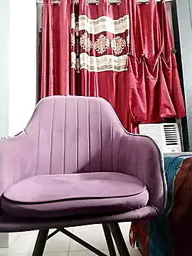 Zipper1970 – webcam model profile photo Image 3