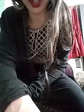 Zipper1970 – webcam model profile photo Image 8