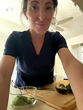 Erin- – webcam model profile photo Image 2