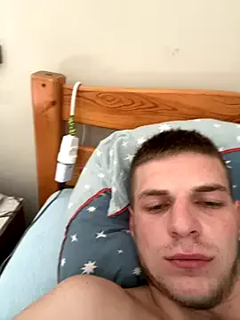 _K_K – webcam model profile photo Image 11