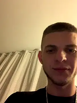 _K_K – webcam model profile photo Image 19