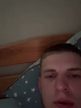 _K_K – webcam model profile photo Image 2