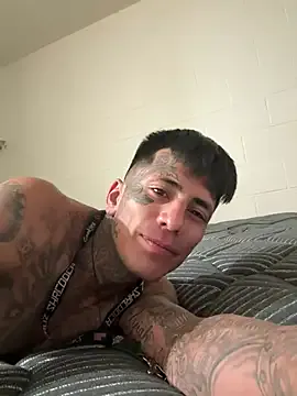 British_EmJess – webcam model profile photo Image 2