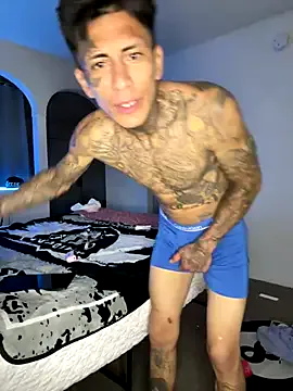 British_EmJess – webcam model profile photo Image 4