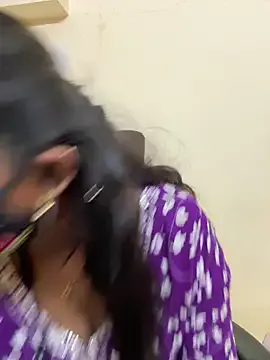 Pavani-Sexy Image 6