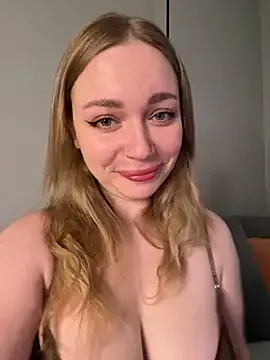 alicepussy – webcam model profile photo Image 3