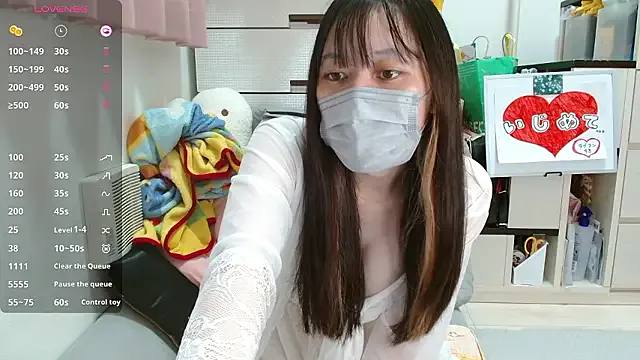 Ellalouisee89 – webcam model profile photo Image 12