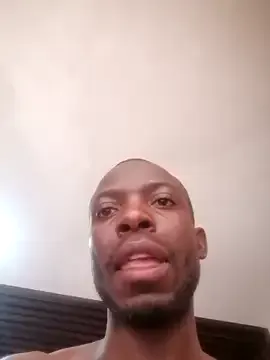 MarilynRainbow – webcam model profile photo Image 14