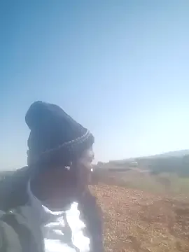 MarilynRainbow – webcam model profile photo Image 4