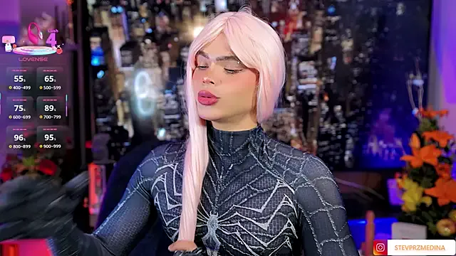 reeves_bae – webcam model profile photo Image 4