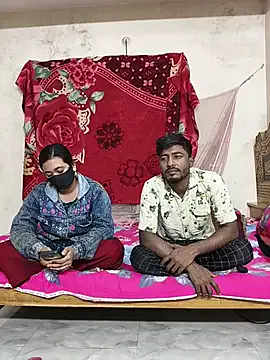 AlissaLexx – webcam model profile photo Image 2