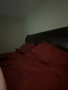 Haluley – webcam model profile photo Image 7