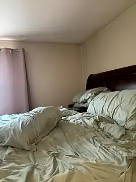 Haluley – webcam model profile photo Image 8