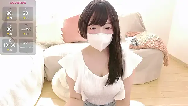 KateDivineUK – webcam model profile photo Image 17