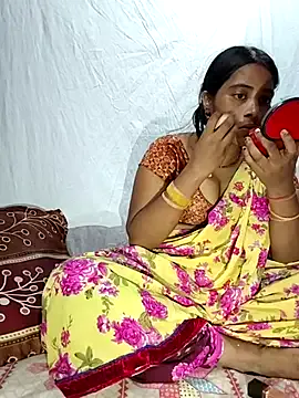 Elena-G – webcam model profile photo Image 7