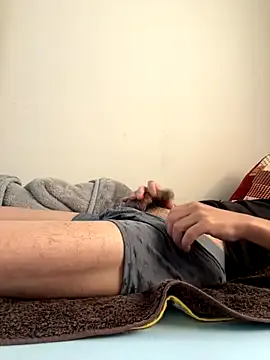 SashaVaughn – webcam model profile photo Image 12