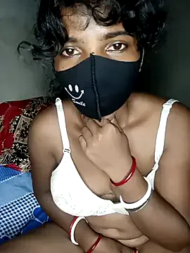 LizzieGreyX – webcam model profile photo Image 2
