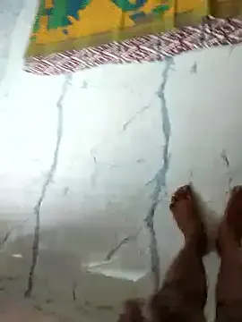 roniees – webcam model profile photo