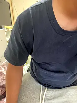 LizzieGreyX – webcam model profile photo Image 16