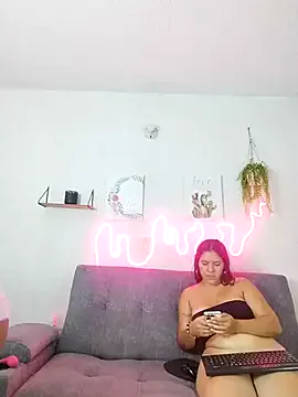 MarilynRainbow – webcam model profile photo Image 3