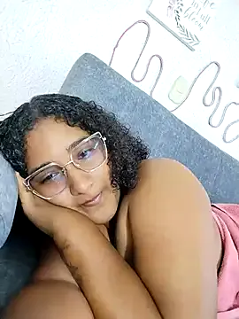 MarilynRainbow – webcam model profile photo Image 7