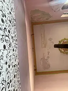 DorisCream – webcam model profile photo Image 11